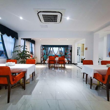 Dali T-Hotel Luaran gambar