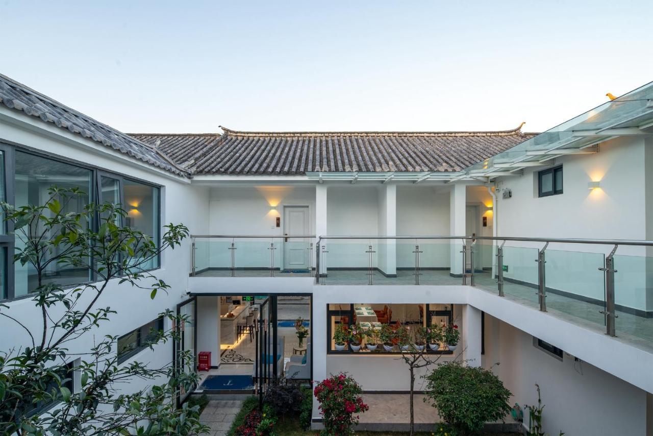 Dali T-Hotel Luaran gambar