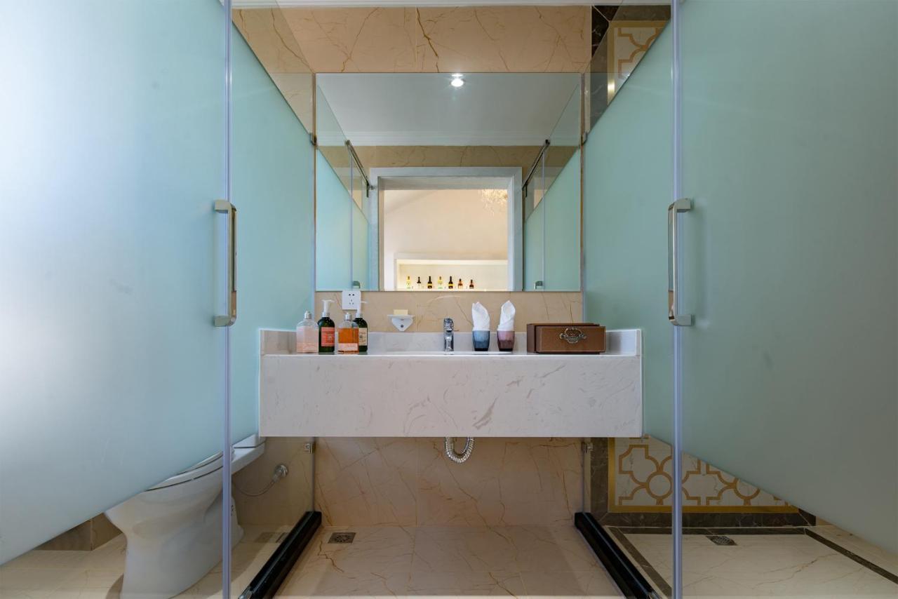 Dali T-Hotel Luaran gambar