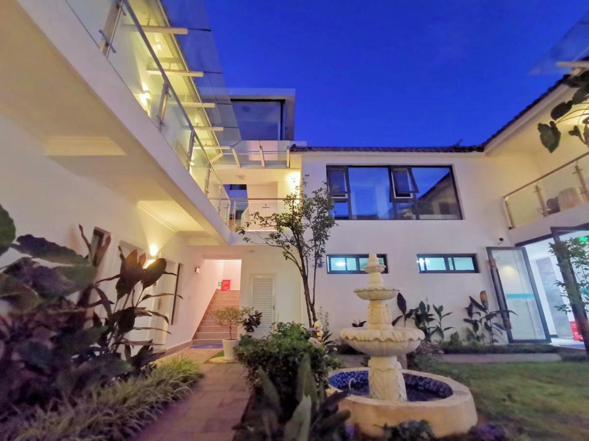 Dali T-Hotel Luaran gambar